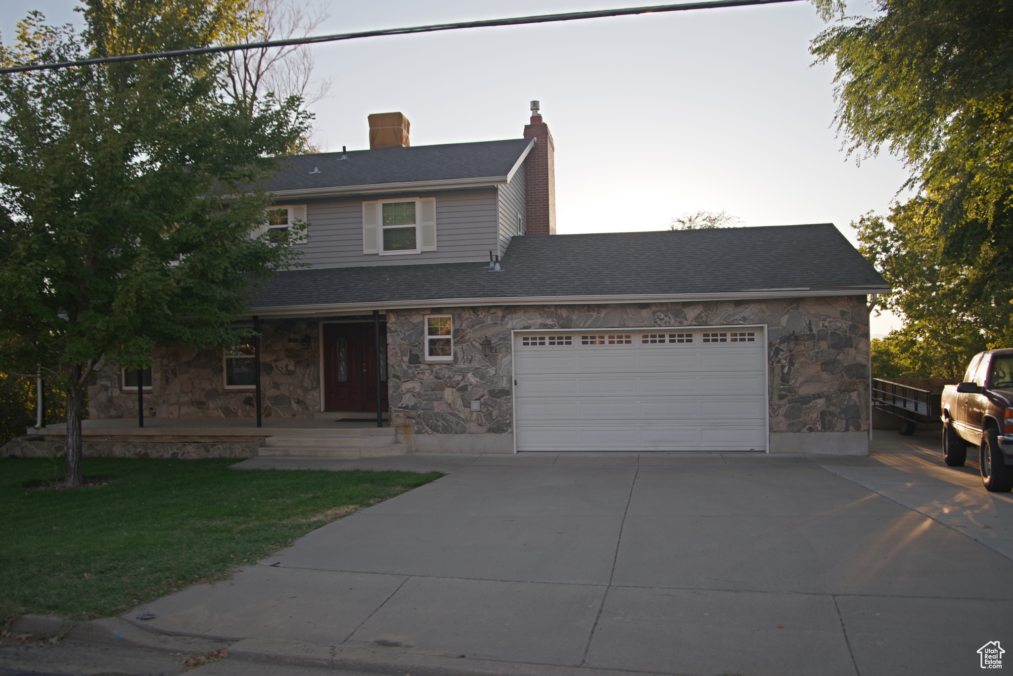 901 N Compton Rd, Farmington, Utah image 2