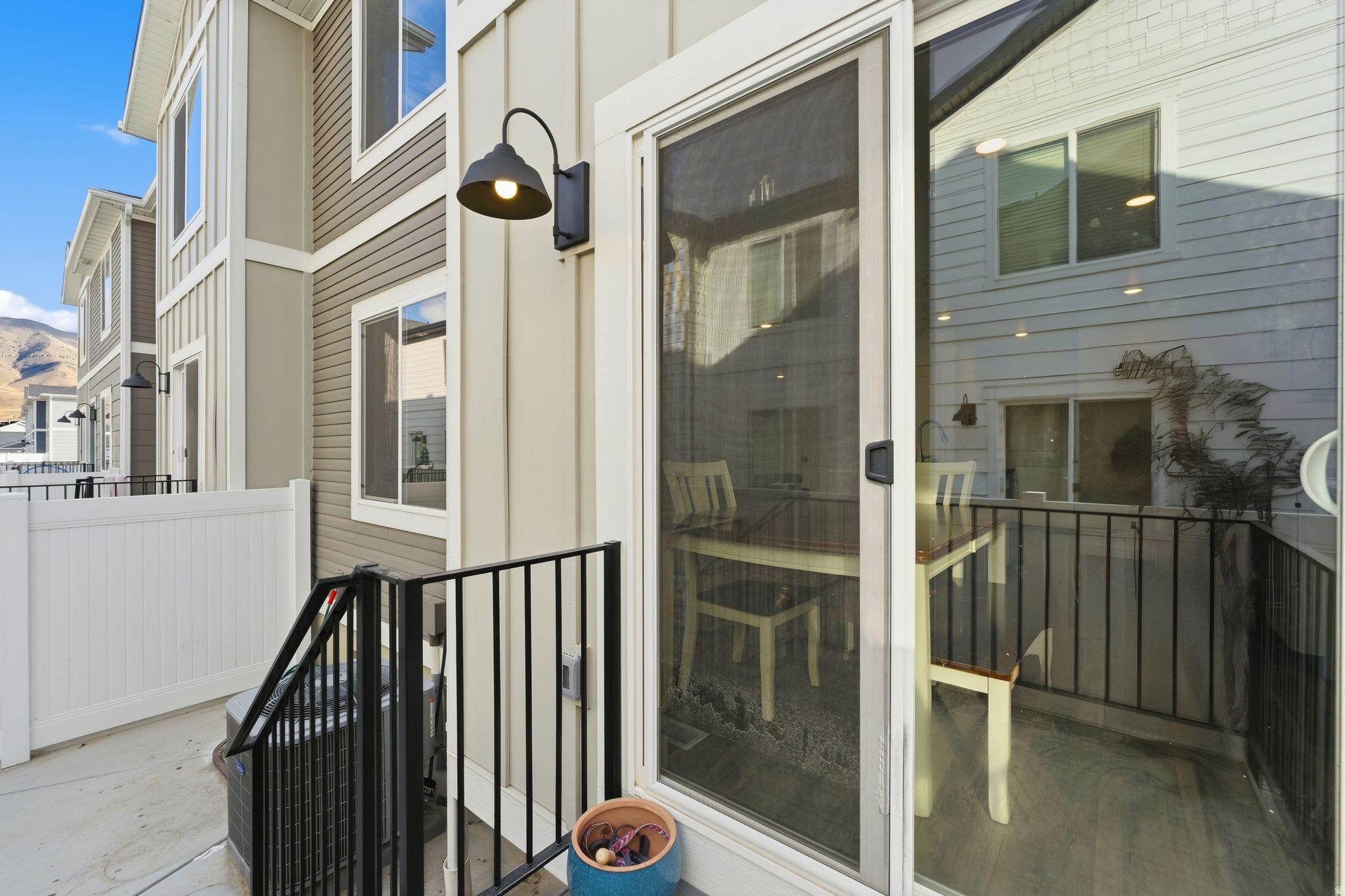 EAGLE POINT - Residential