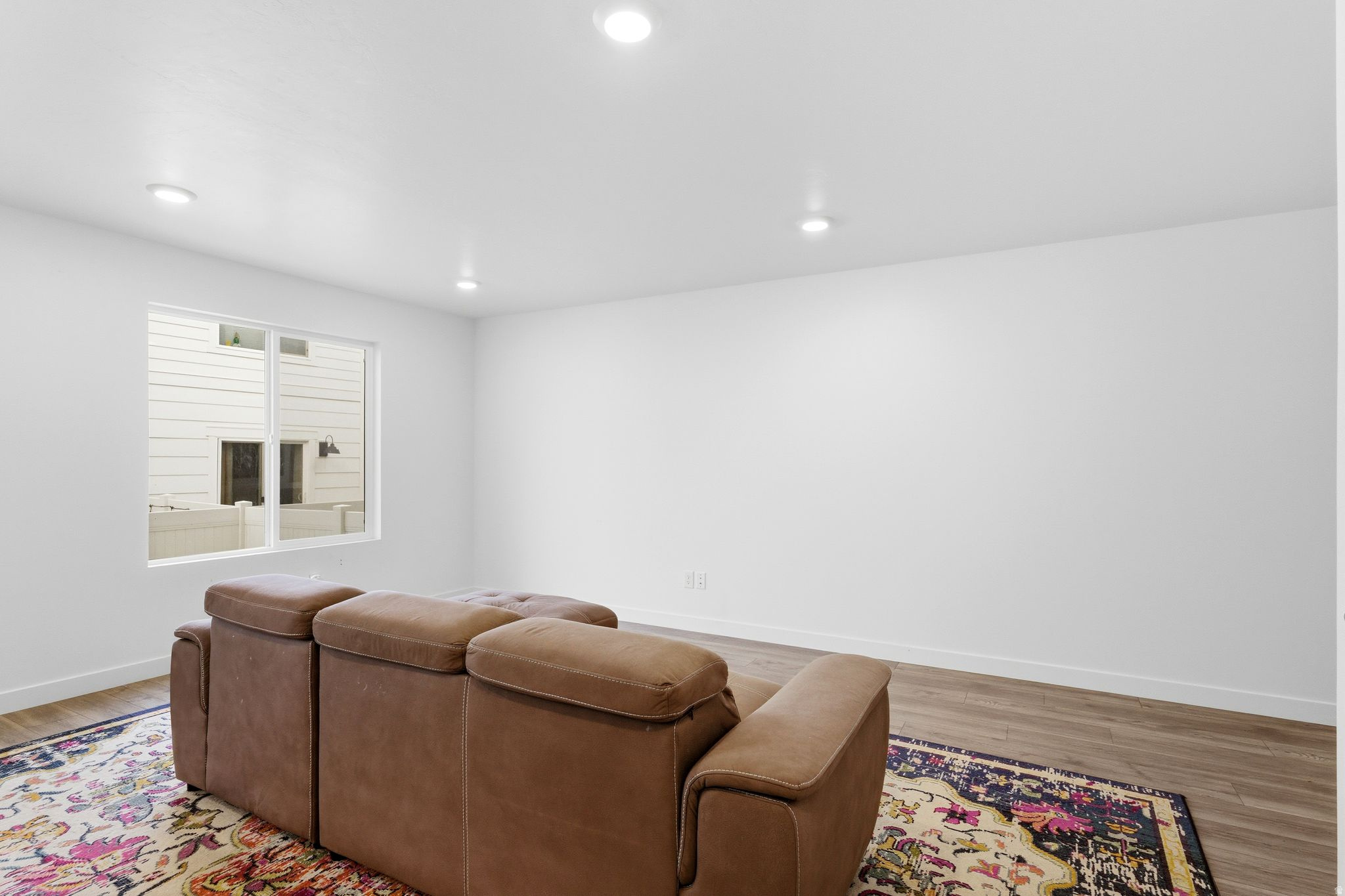 EAGLE POINT - Residential