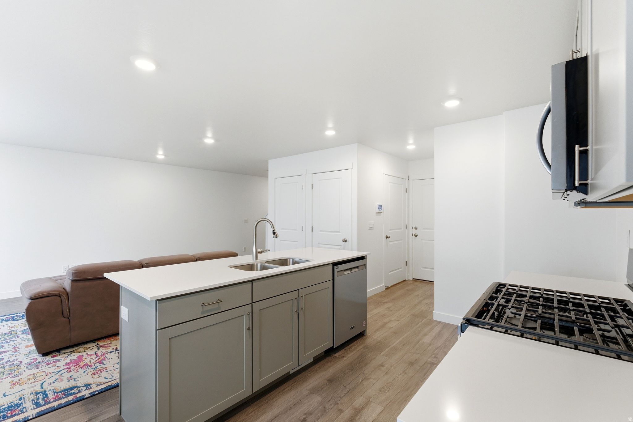 EAGLE POINT - Residential