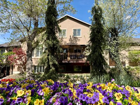 Tiny photo for 156 E STEED CT, Farmington, UT 84025 (MLS # 2148893)