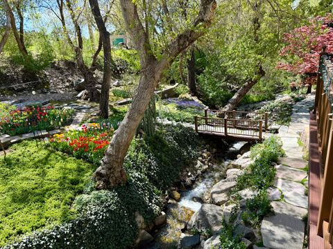 Tiny photo for 156 E STEED CT, Farmington, UT 84025 (MLS # 2148893)