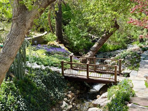 Tiny photo for 156 E STEED CT, Farmington, UT 84025 (MLS # 2148893)