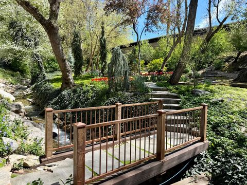 Tiny photo for 156 E STEED CT, Farmington, UT 84025 (MLS # 2148893)