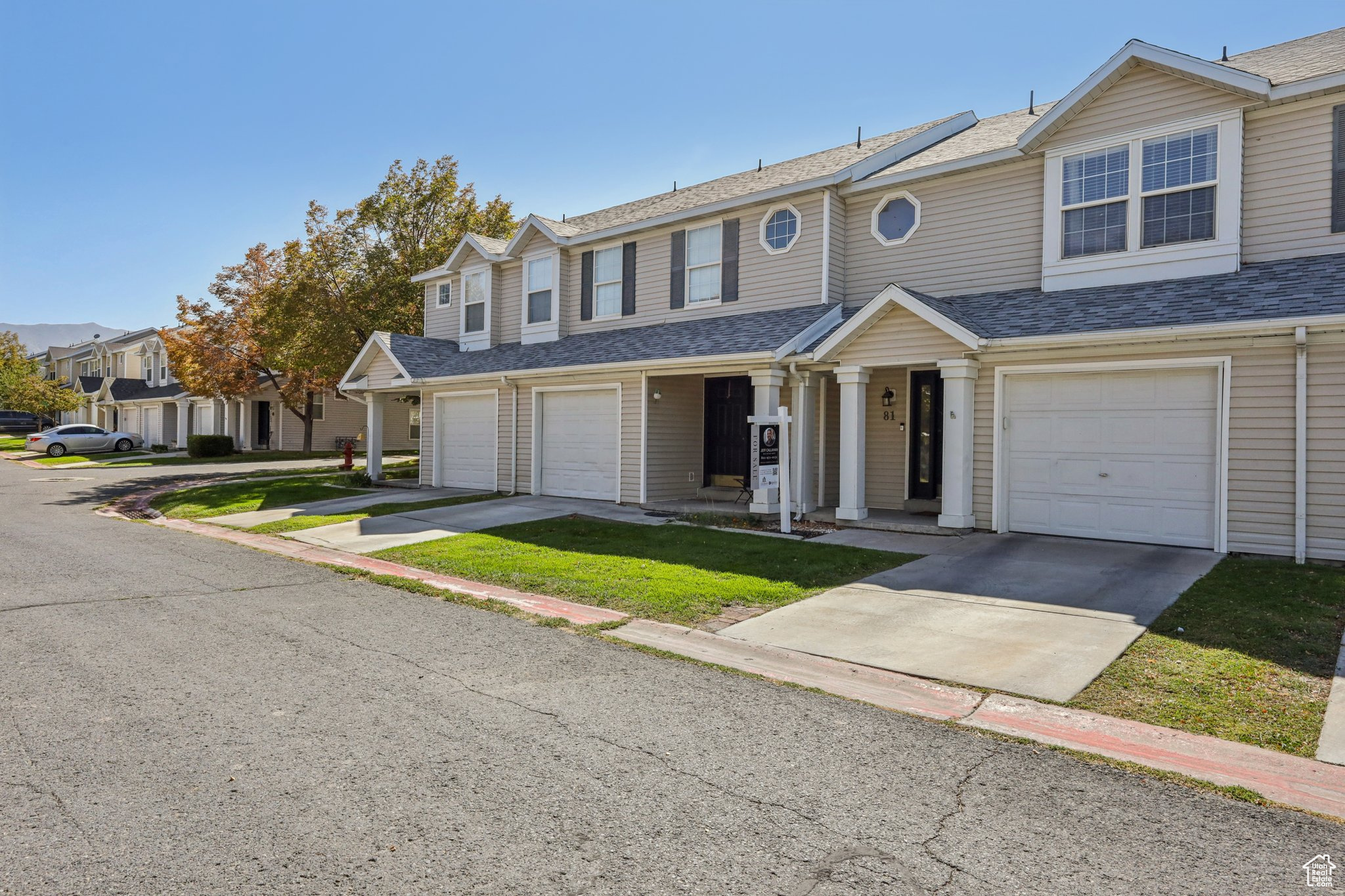 OVERLAKE - Residential
