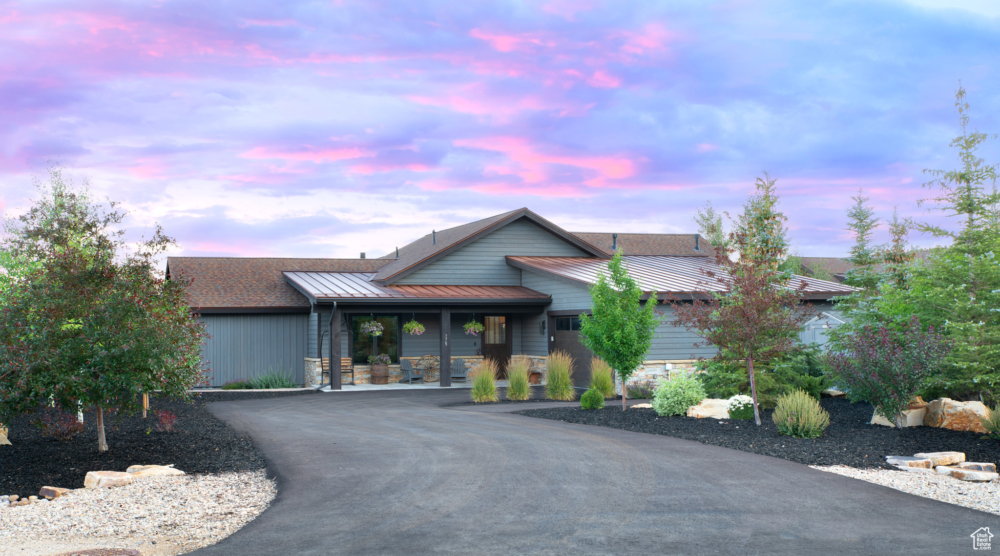 THORN CREEK - Residential