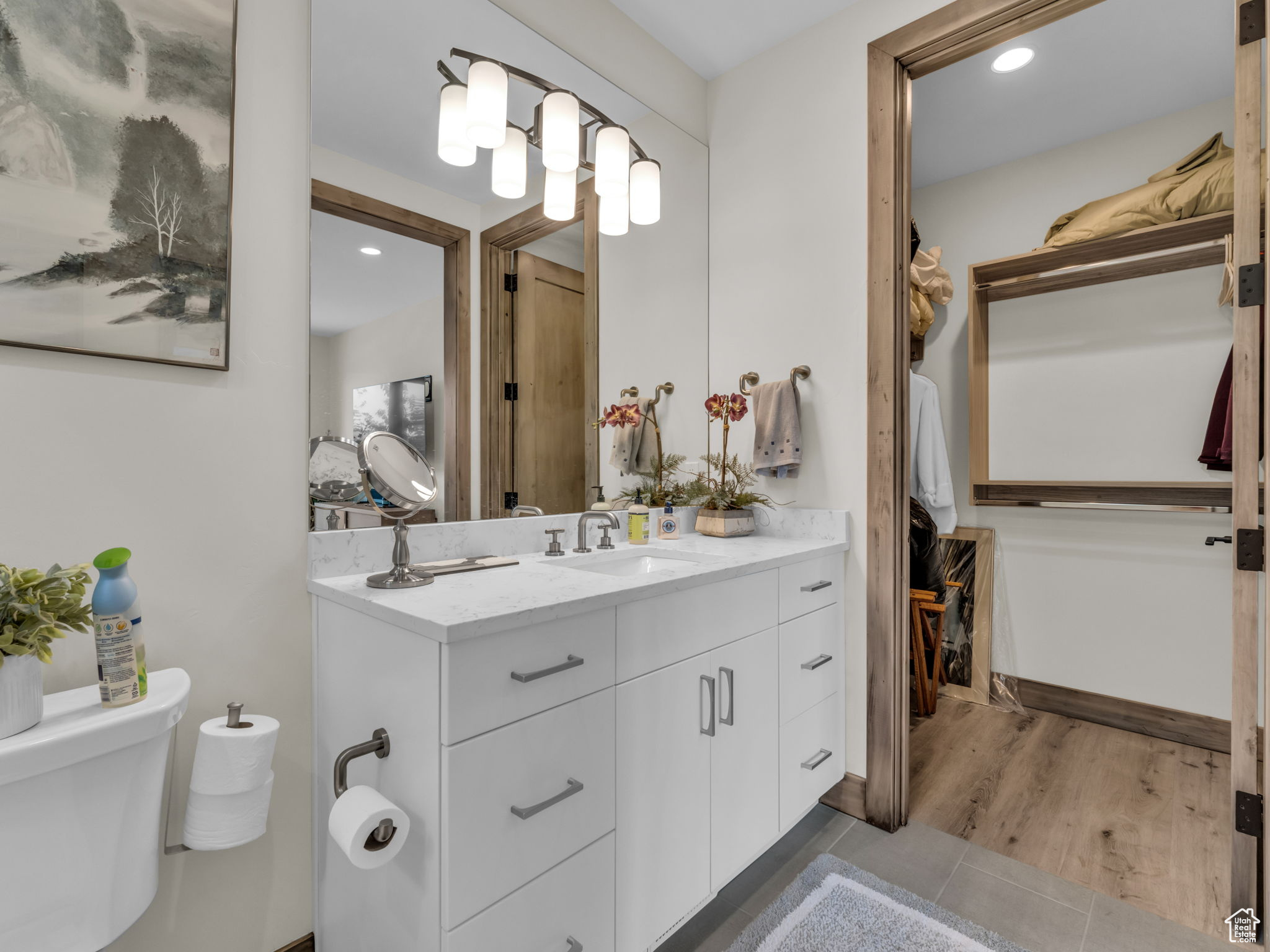THORN CREEK - Residential