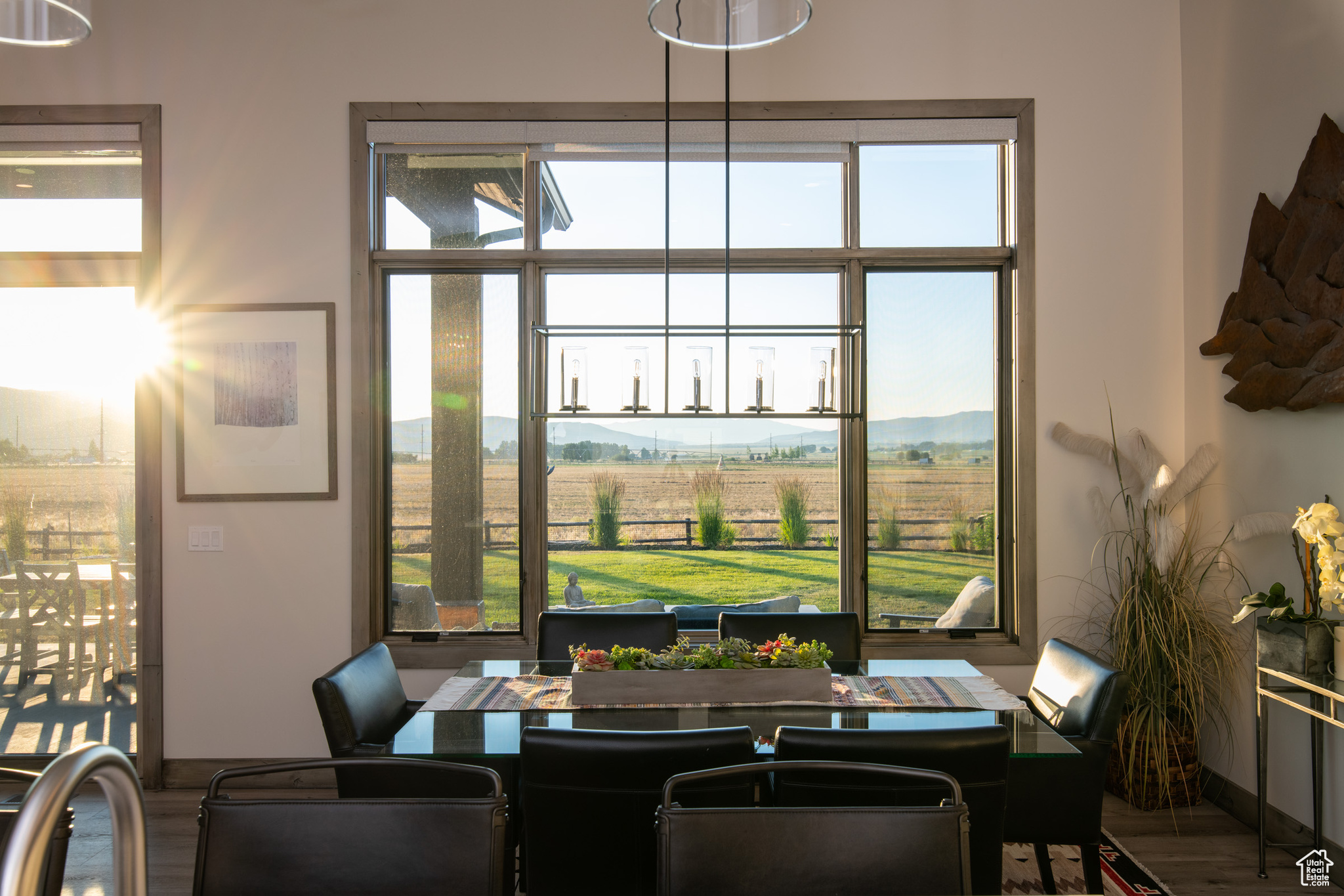 THORN CREEK - Residential