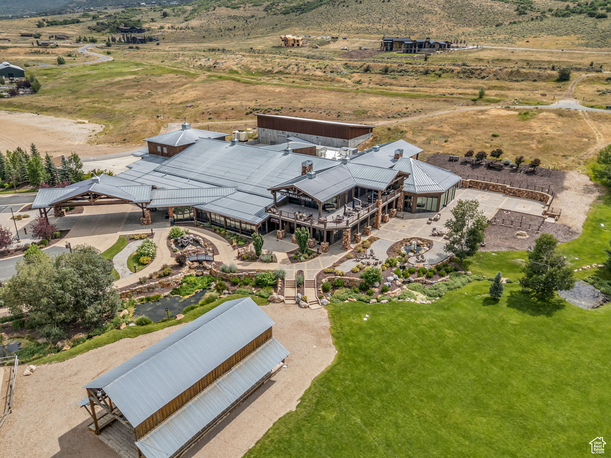 THORN CREEK - Residential