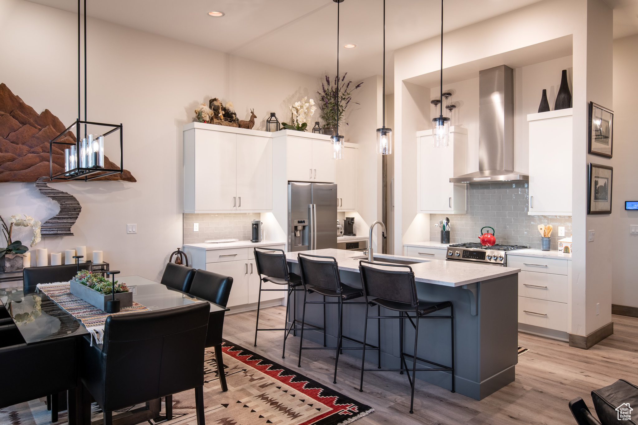 THORN CREEK - Residential
