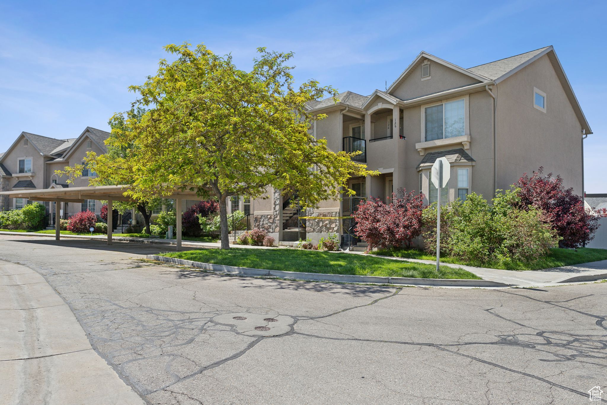 THE MAPLES - Residential