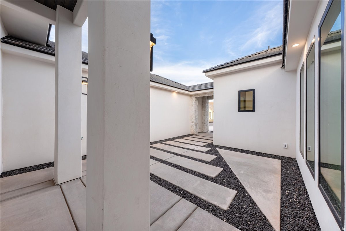 HURRICANE FIELDS ESTATES 3 - Residential