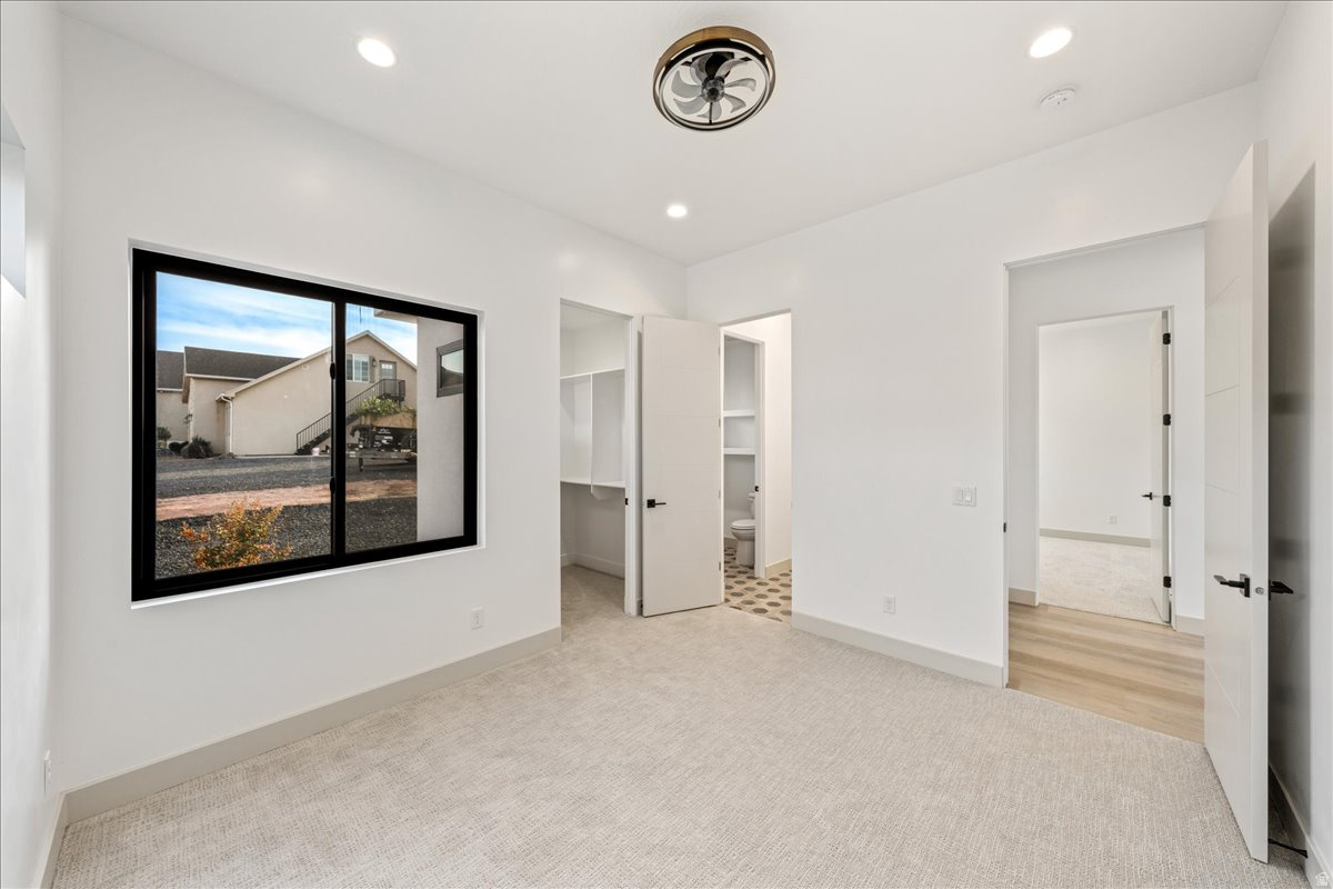 HURRICANE FIELDS ESTATES 3 - Residential