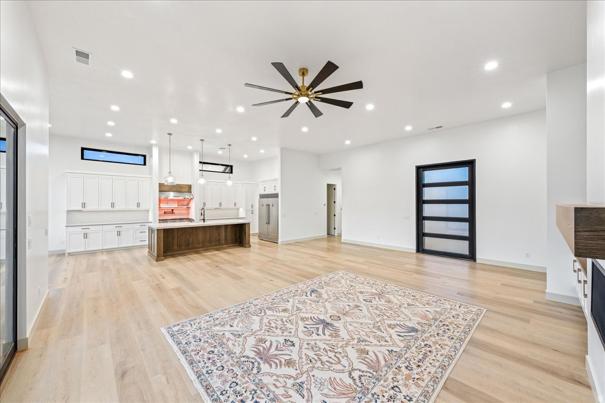 HURRICANE FIELDS ESTATES 3 - Residential