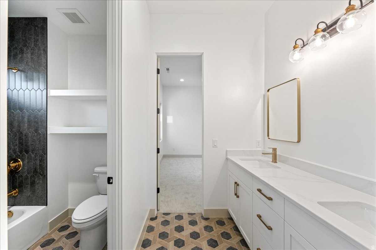 HURRICANE FIELDS ESTATES 3 - Residential