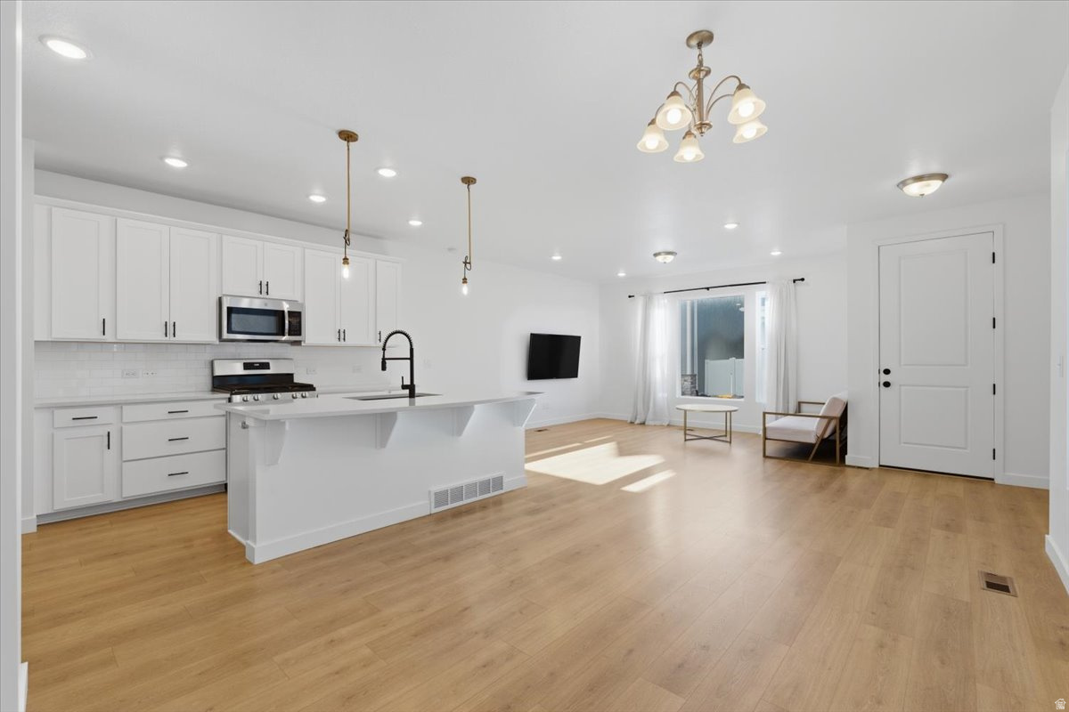 HOLBROOK FARMS - Residential