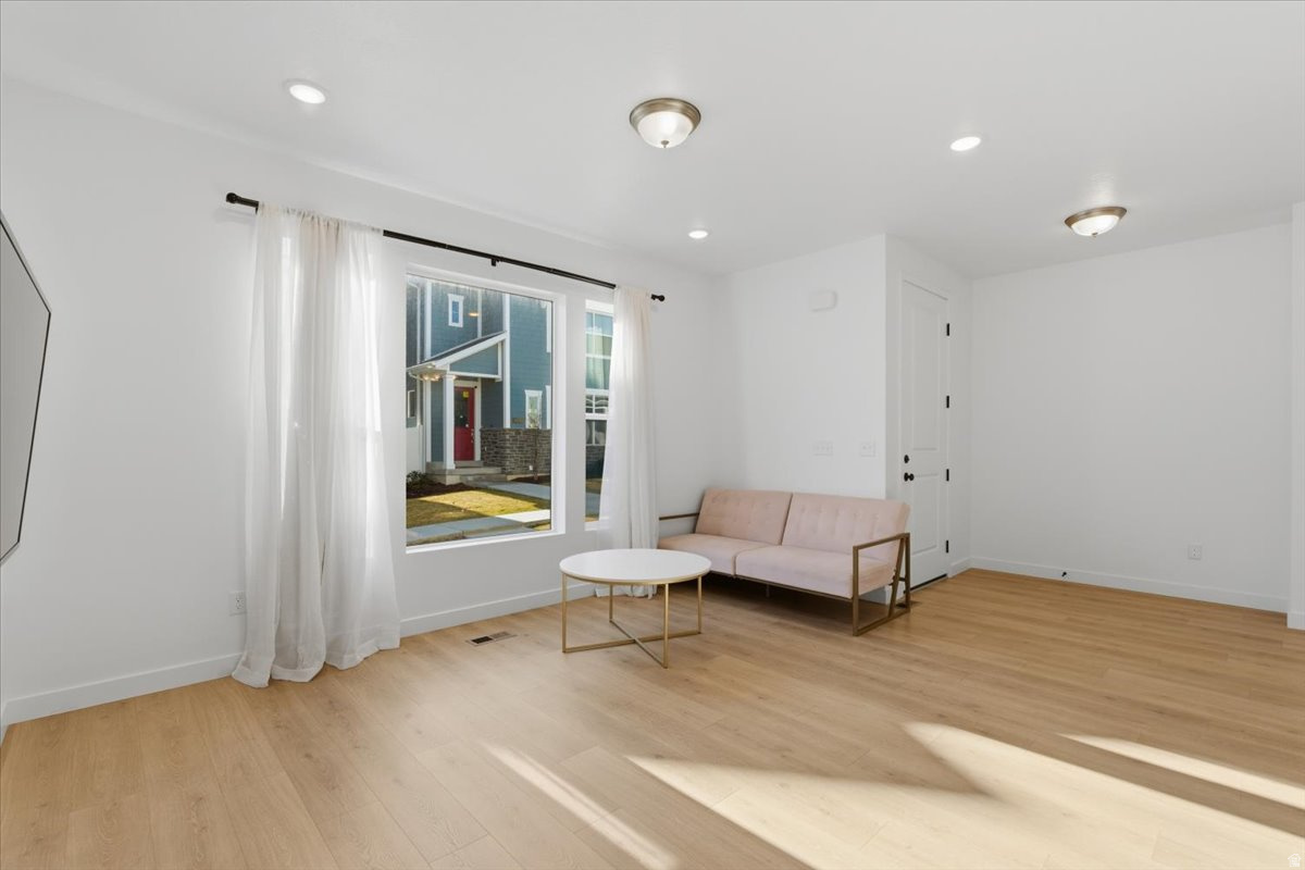 HOLBROOK FARMS - Residential