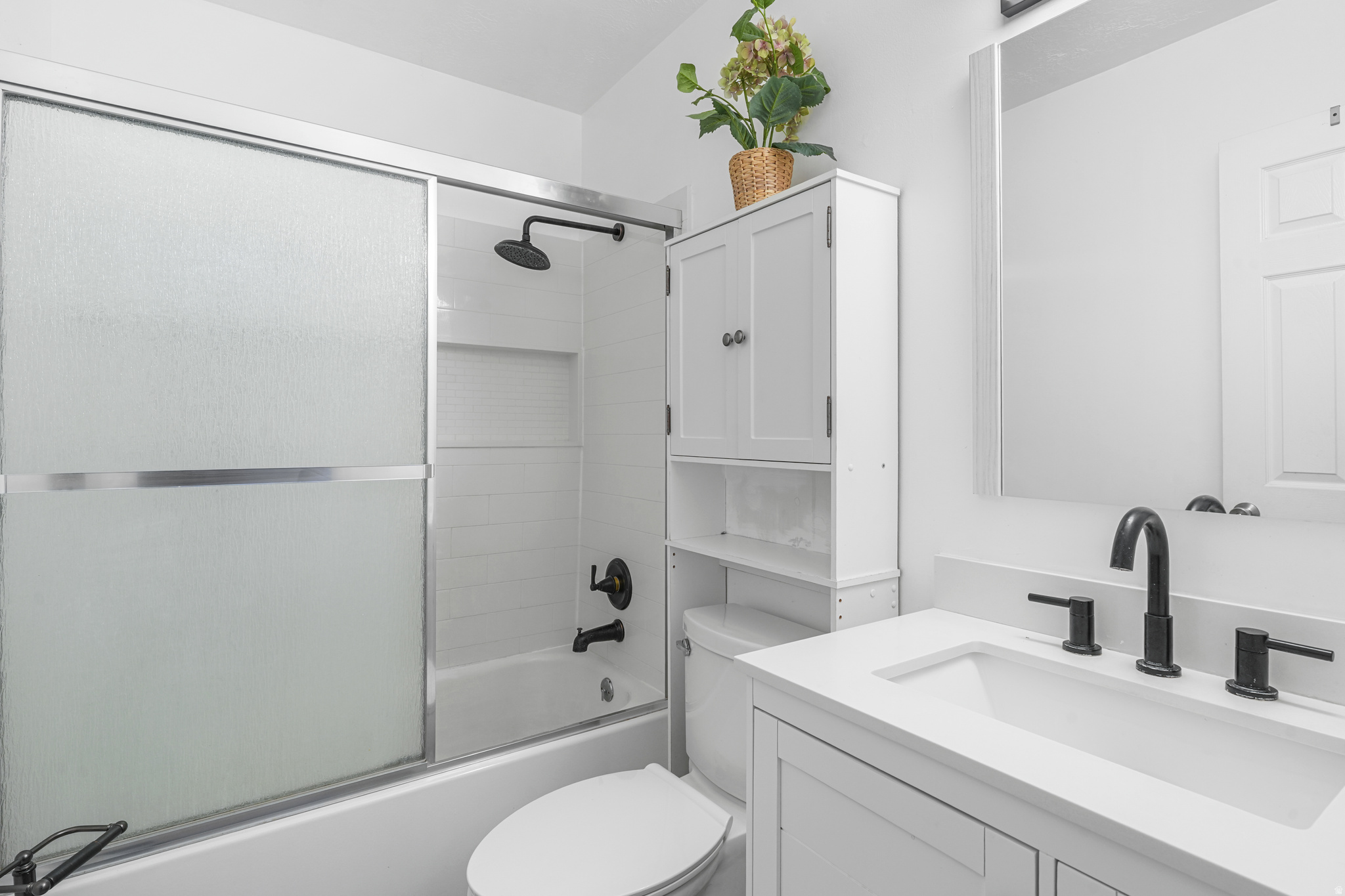 OQUIRRH SHADOW - Residential