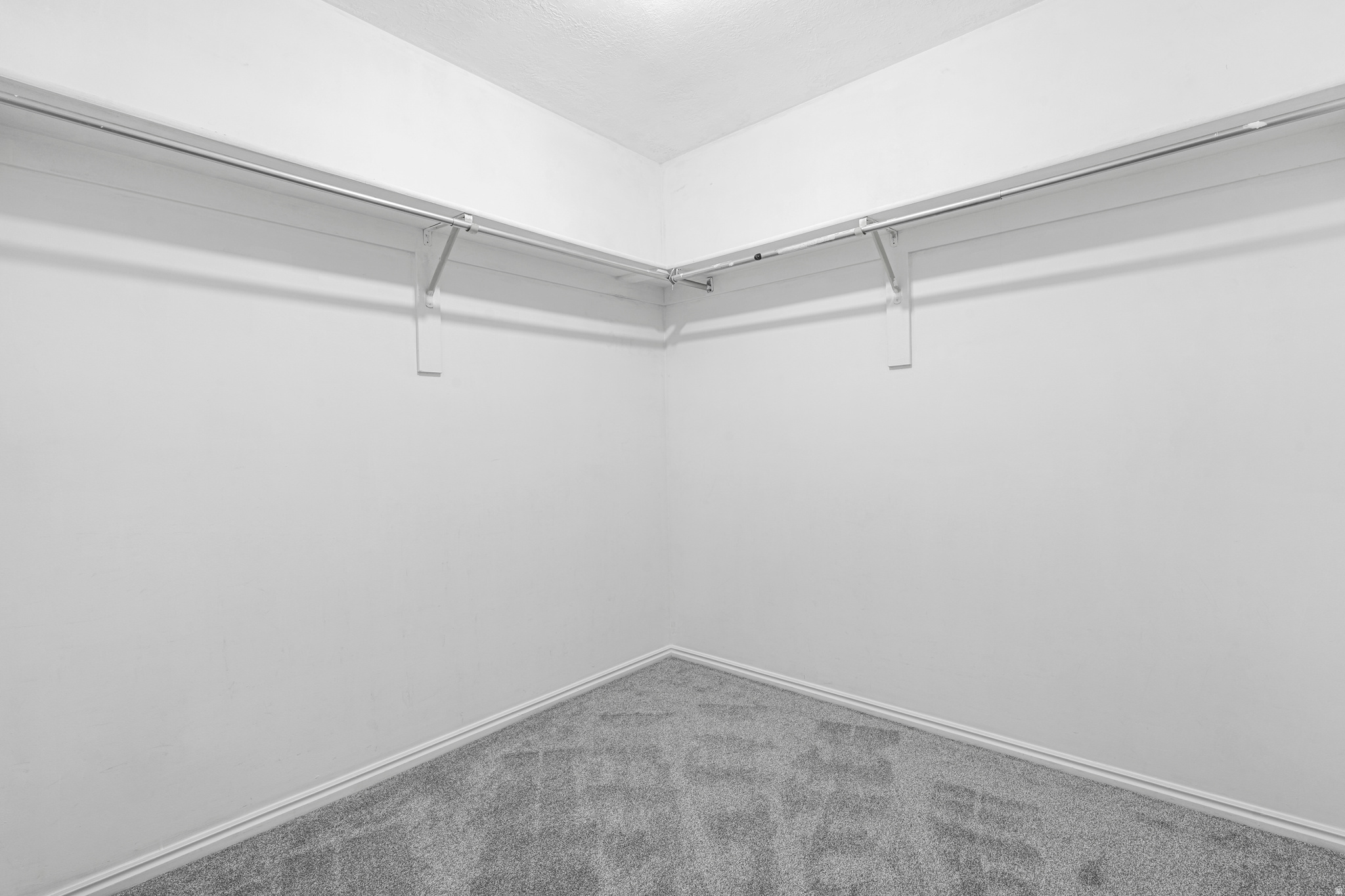 OQUIRRH SHADOW - Residential