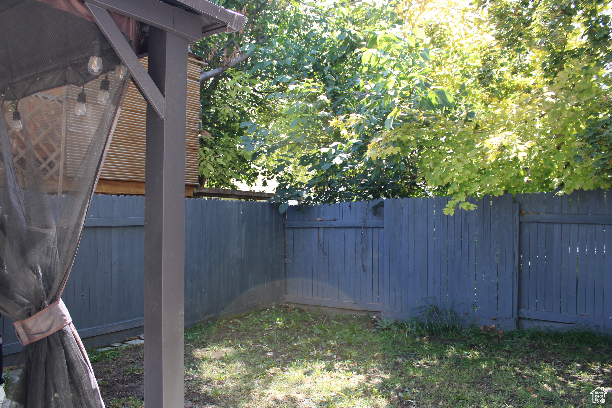 OQUIRRH SHADOW - Residential