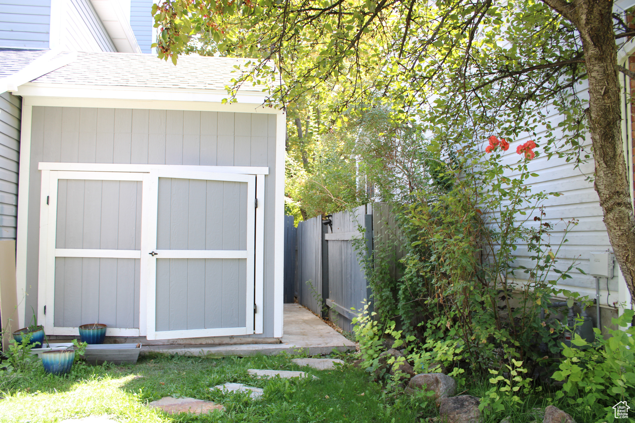 OQUIRRH SHADOW - Residential
