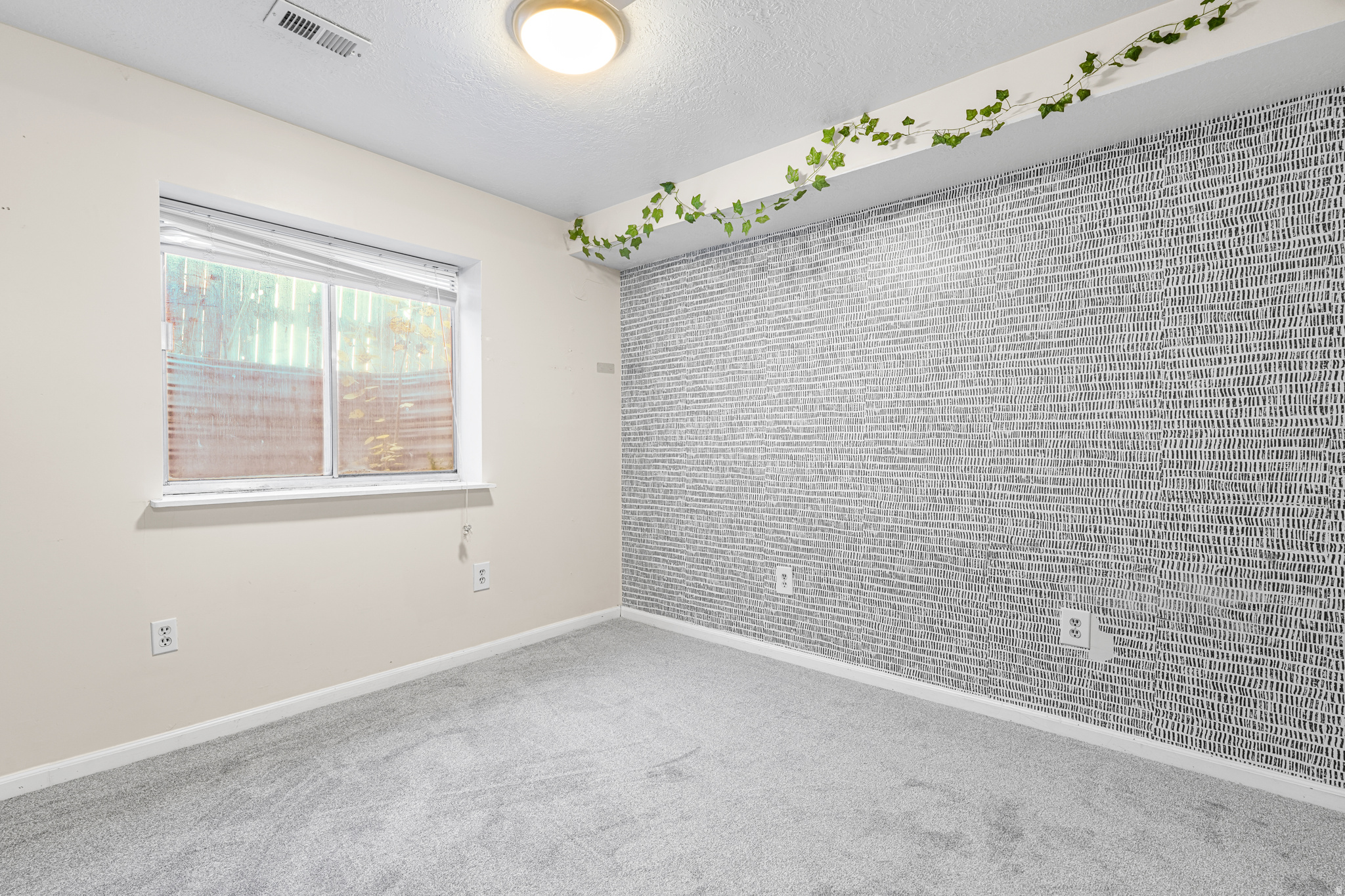 OQUIRRH SHADOW - Residential