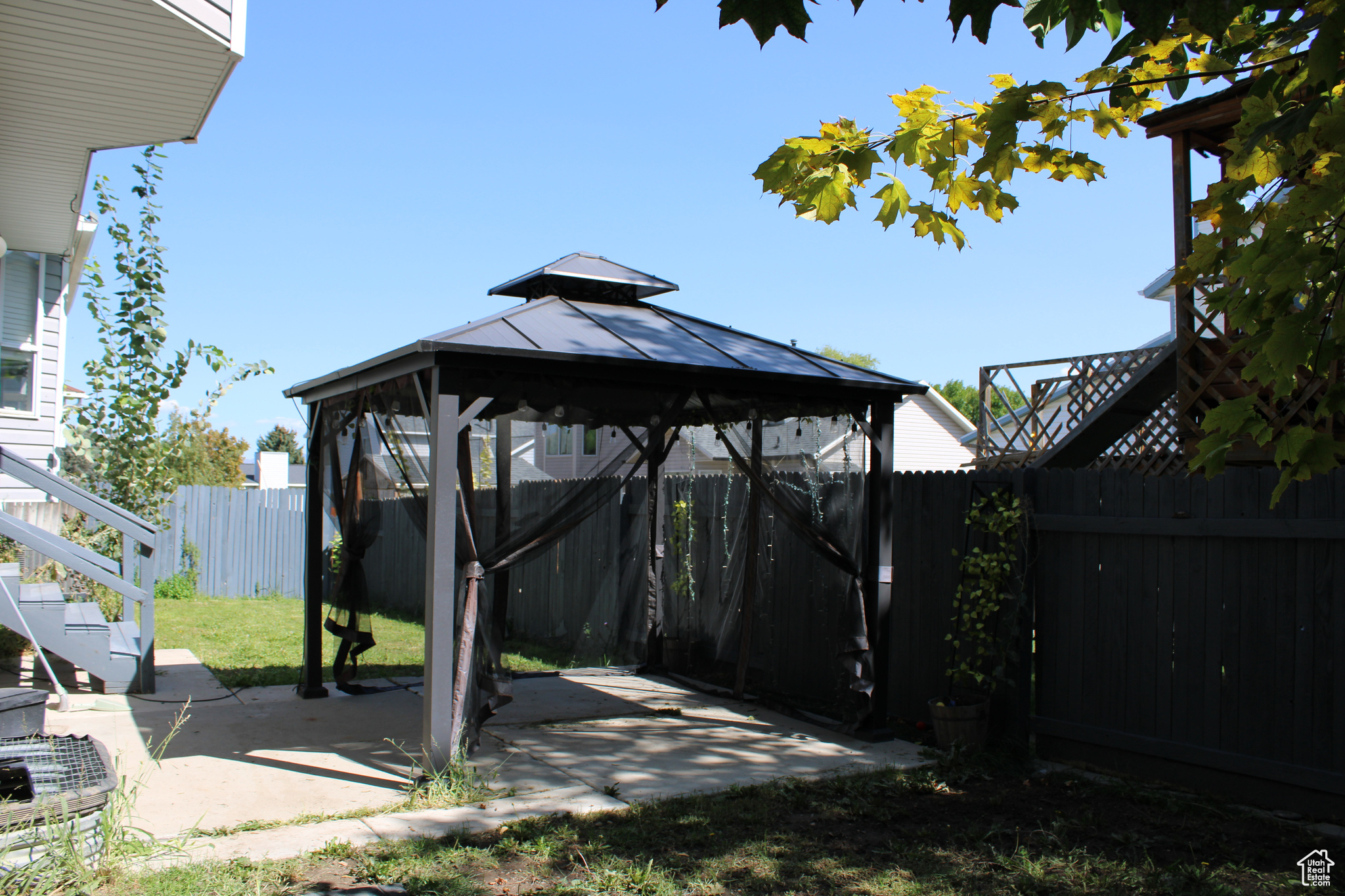 OQUIRRH SHADOW - Residential