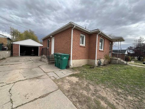 Tiny photo for 331 S 750 E, Clearfield, UT 84015 (MLS # 2123176)