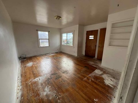Tiny photo for 331 S 750 E, Clearfield, UT 84015 (MLS # 2123176)