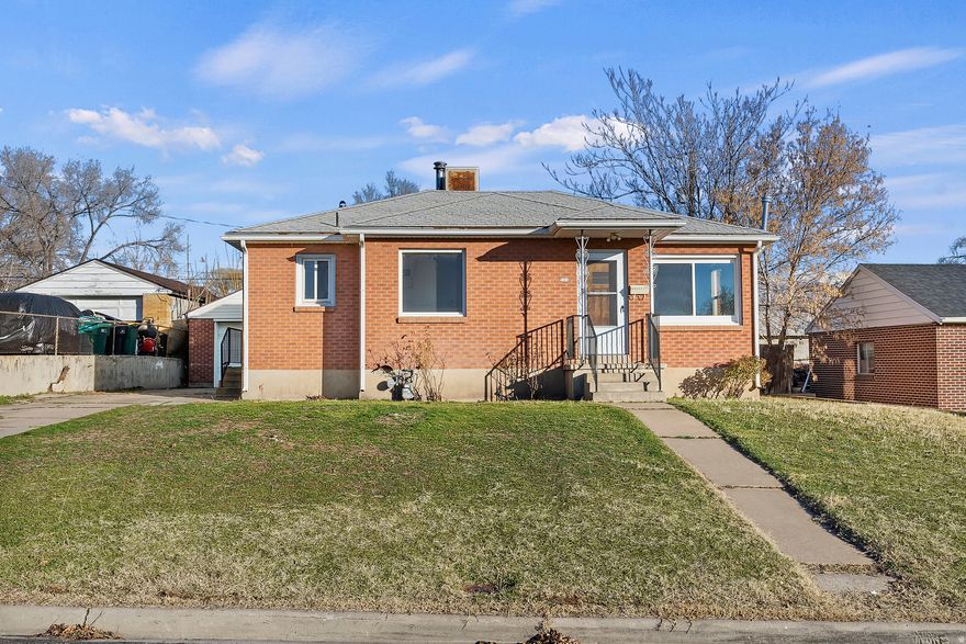 Don't miss out on this fantastic first-time homebuyer or investment opportunity! This Clearfield home features 4 bedrooms, 2 bathrooms, an all-brick exterior, a garage, a spacious yard, and is located in a great neighborhood. Conveniently close to Hill AFB, shopping, and other local amenities.