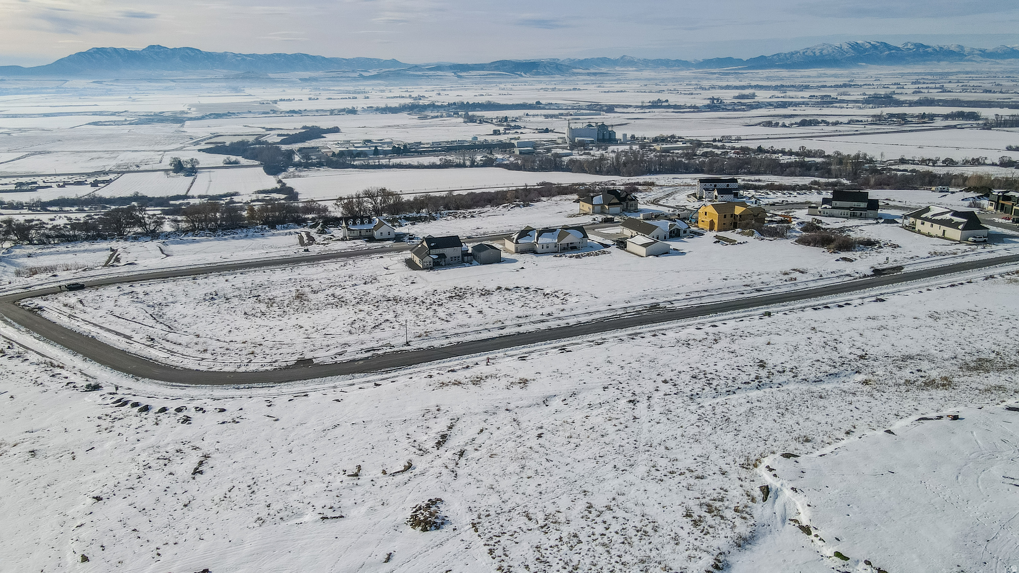 KNOLLS IN RICHMOND - Land