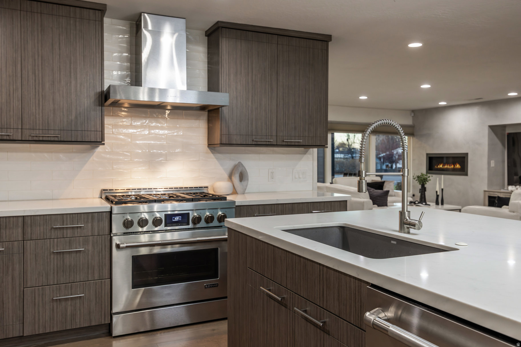 COTTONWOOD MEADOWS - Residential