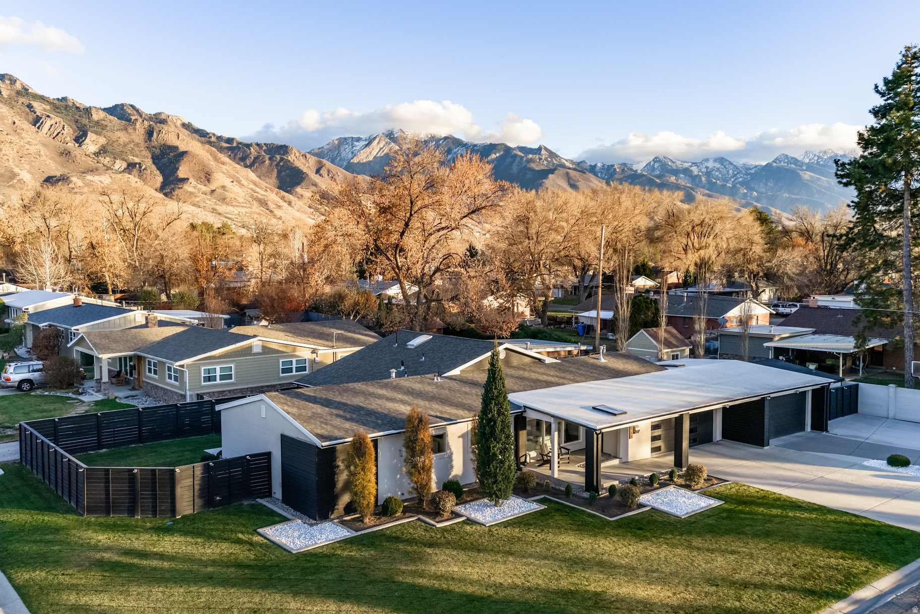 COTTONWOOD MEADOWS - Residential