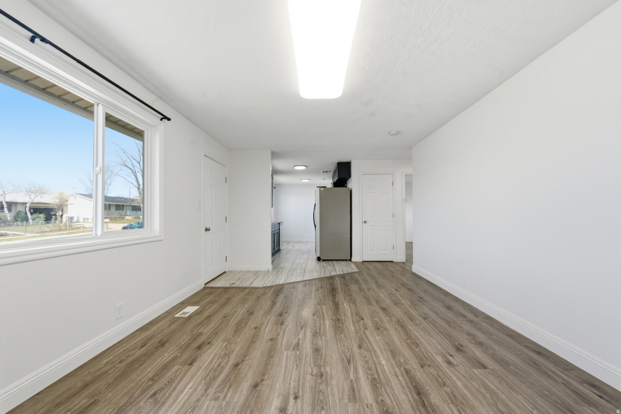 MIT-DEL ESTATES - Residential