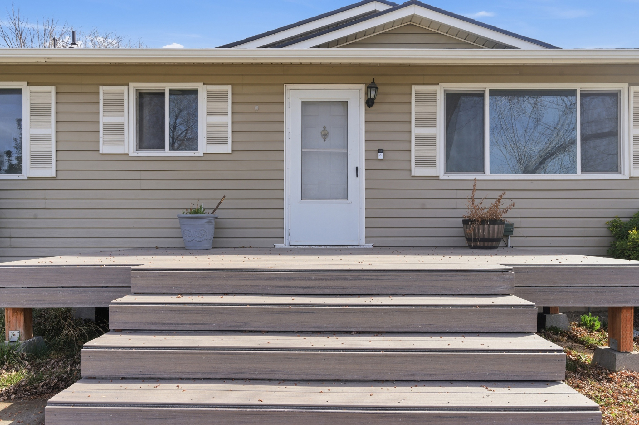 MIT-DEL ESTATES - Residential