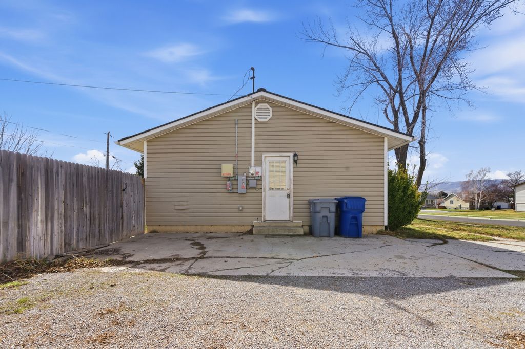 Photo of 530 N 420 W, American Fork, UT 84003 (MLS # 2143288)