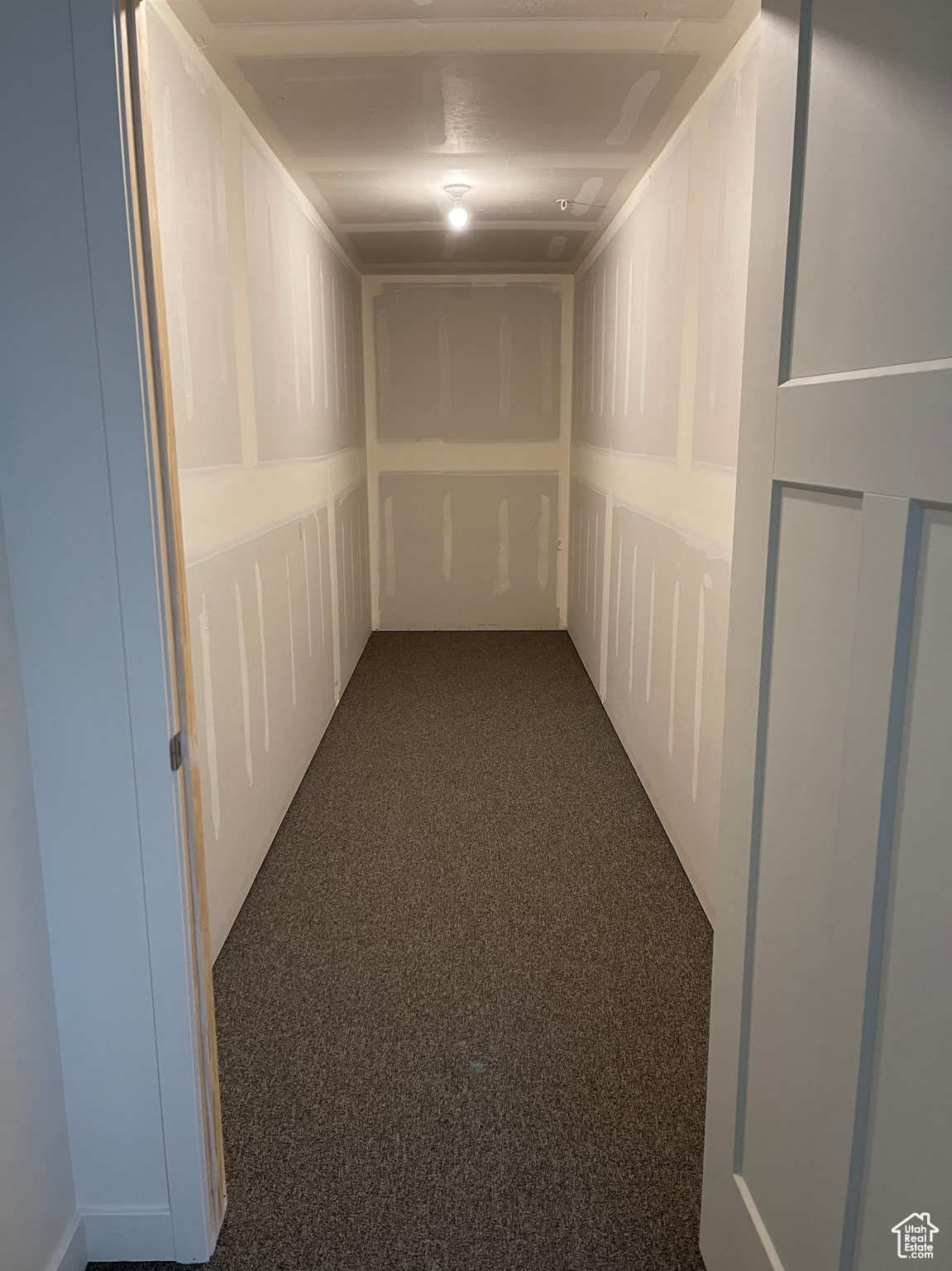 EASTON PARK - Residential Income