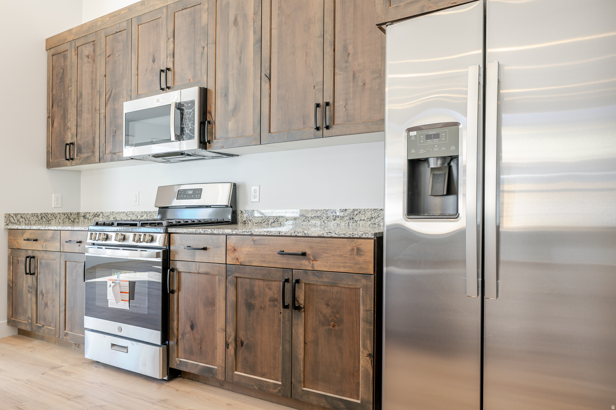 EKKO VIEW ESTATES - Residential