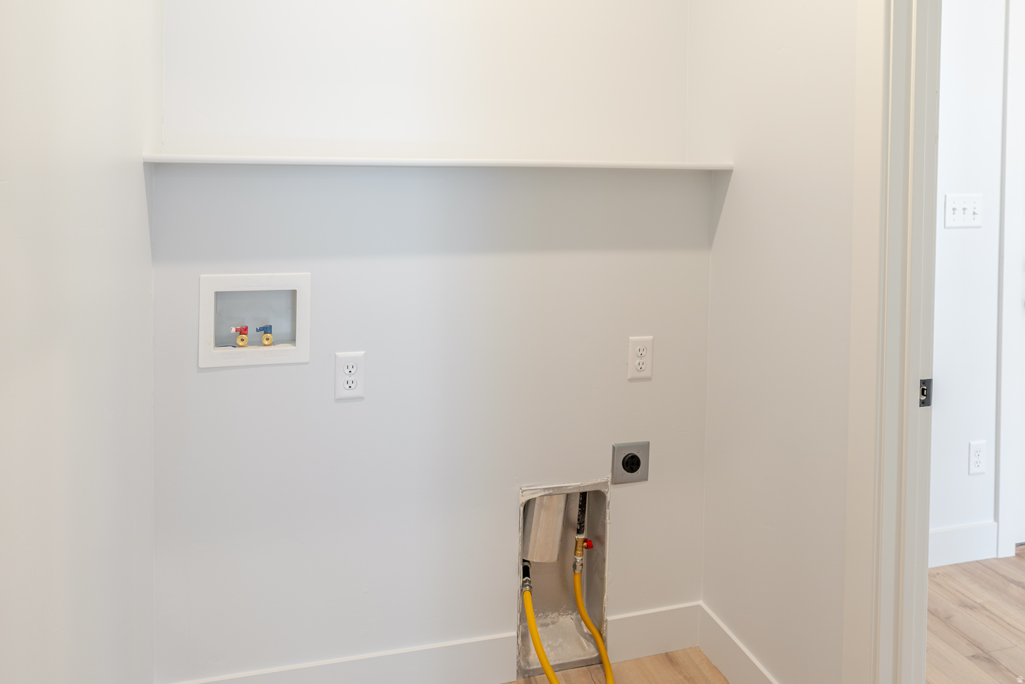 EKKO VIEW ESTATES - Residential