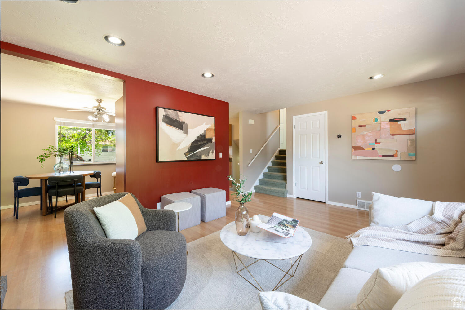 578 E Sarah Ln, Sandy, Utah image 3