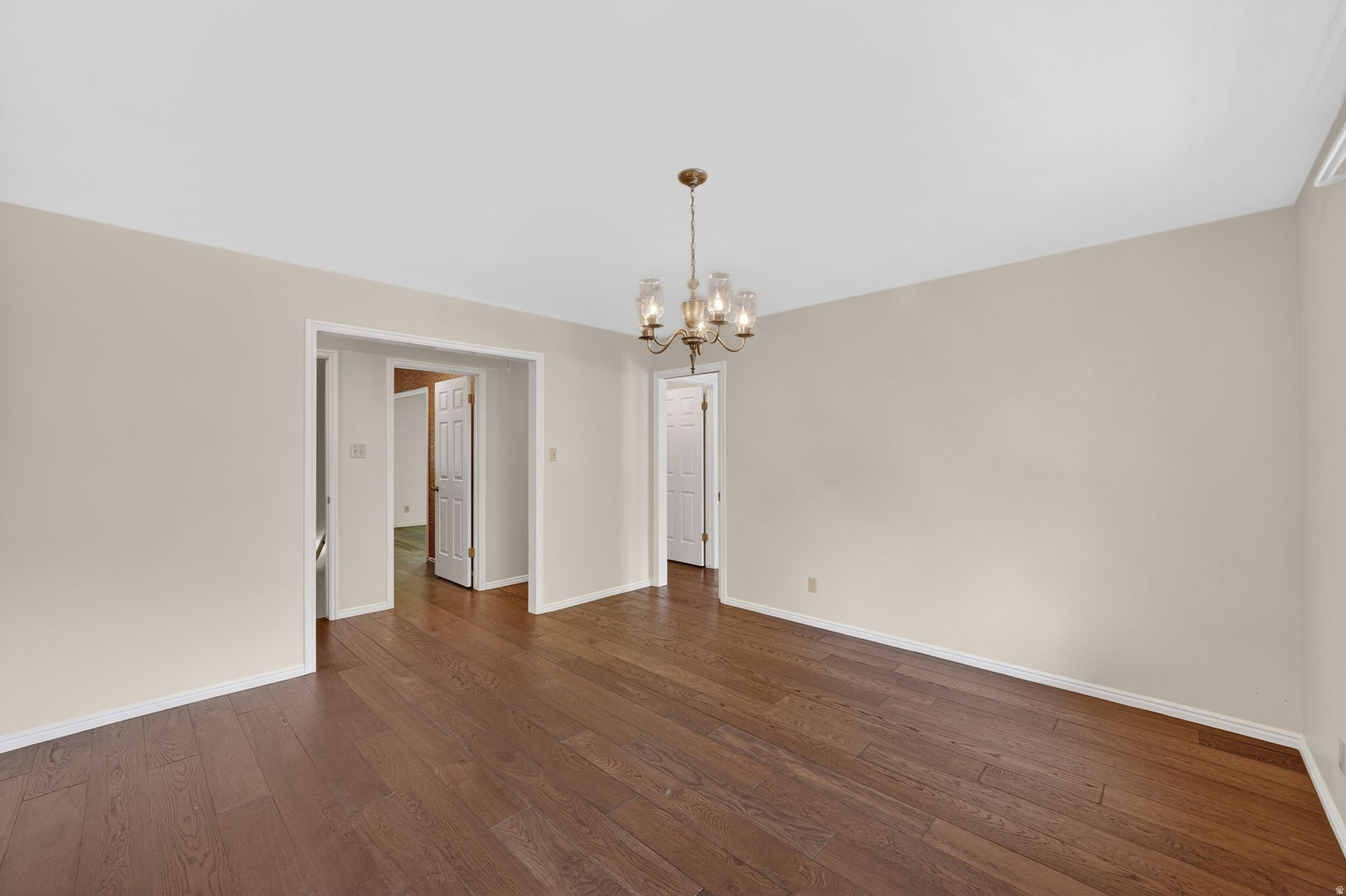 INDIAN HILLS - Residential