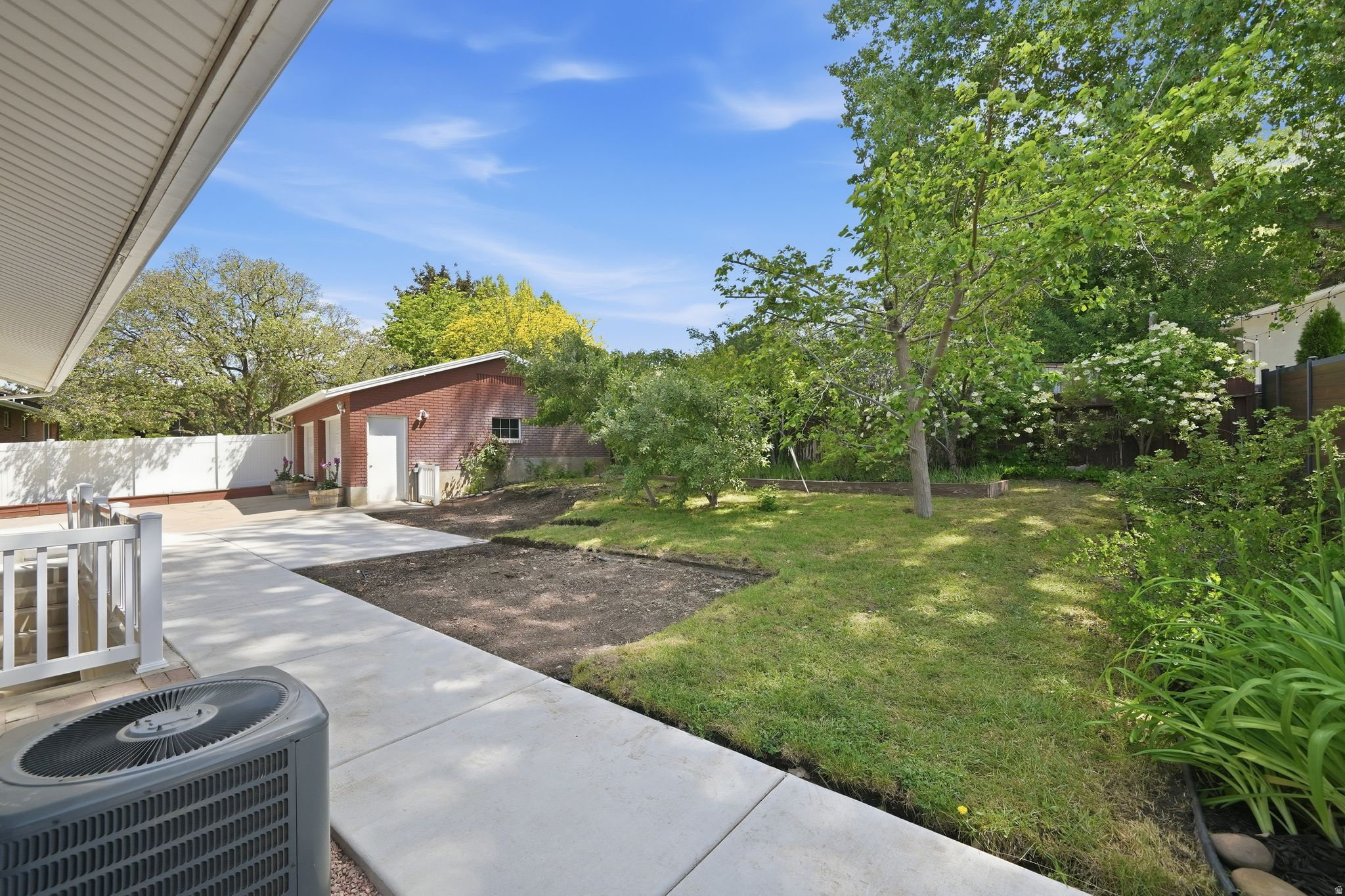 INDIAN HILLS - Residential