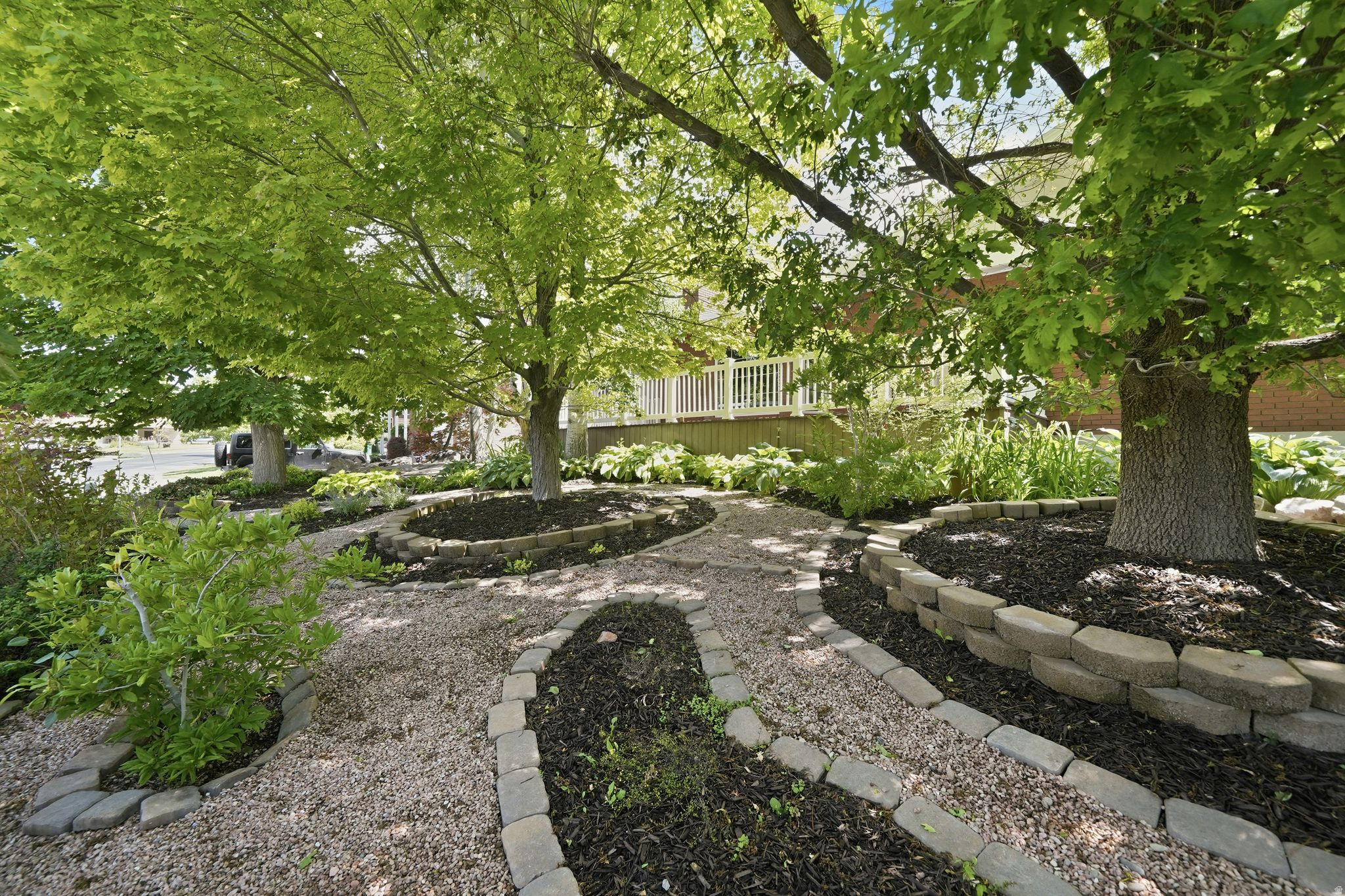 INDIAN HILLS - Residential