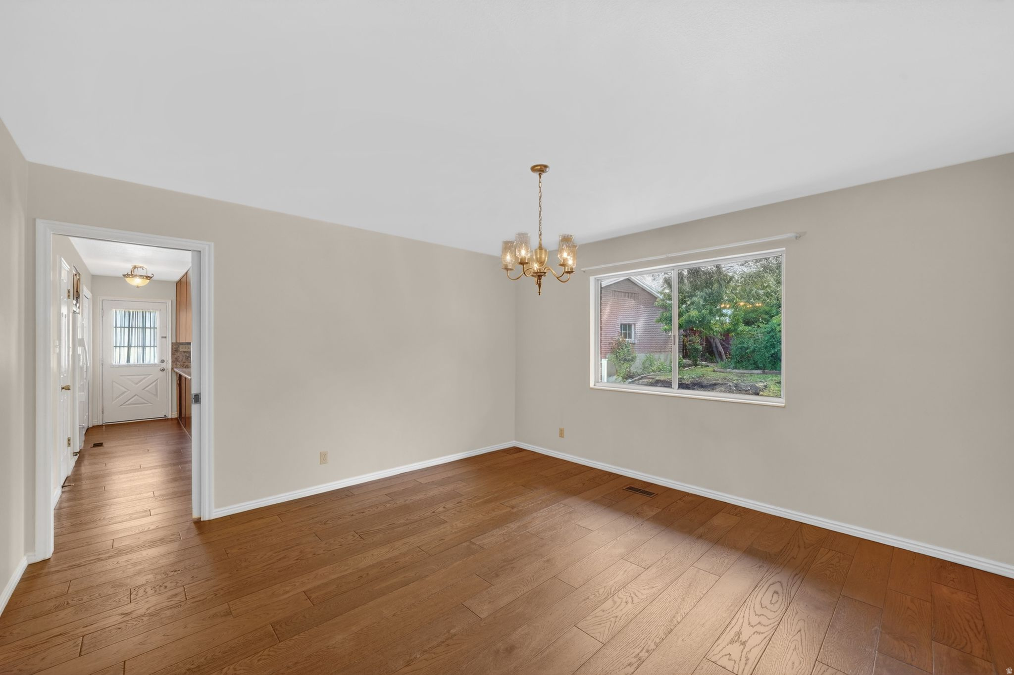 INDIAN HILLS - Residential
