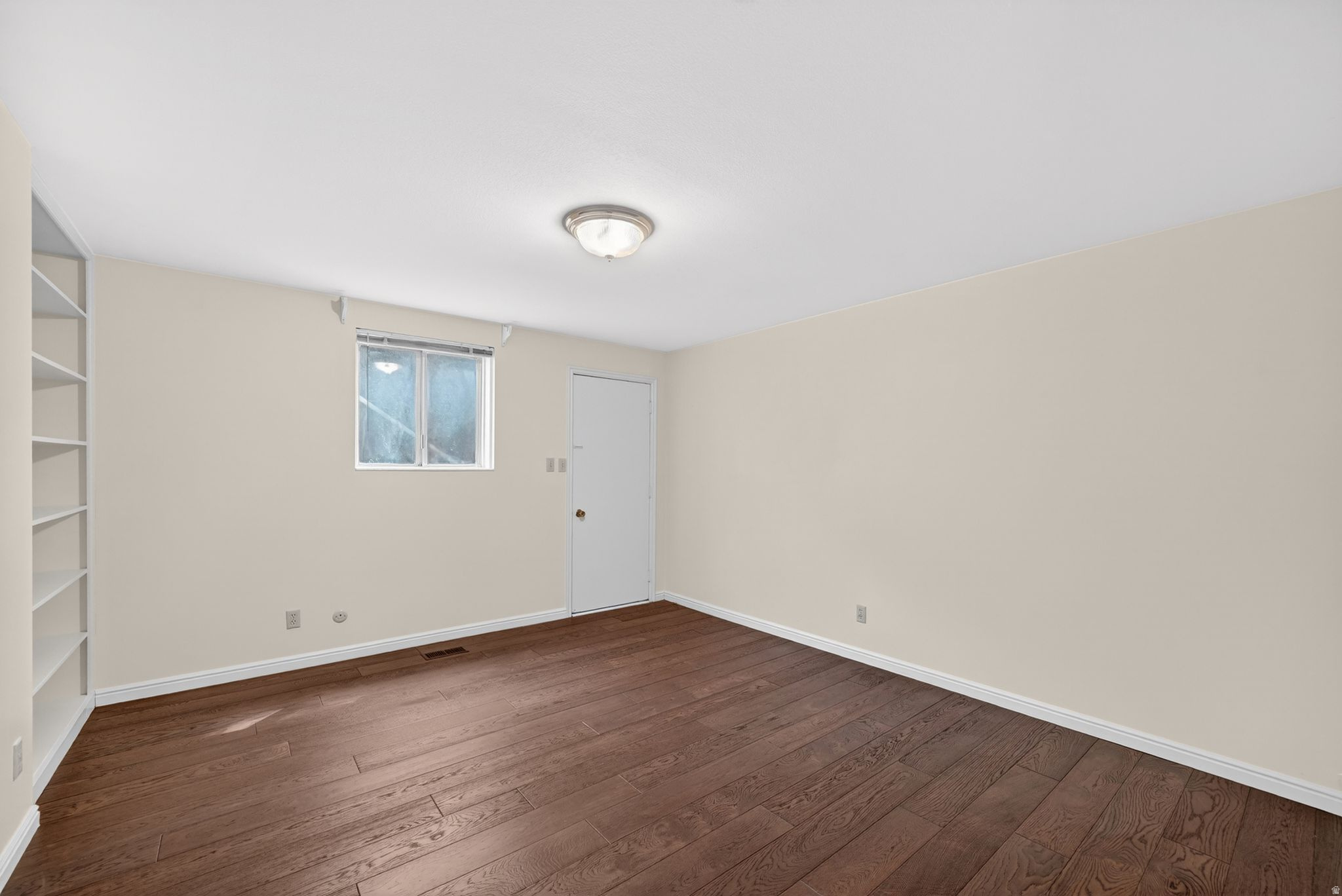 INDIAN HILLS - Residential