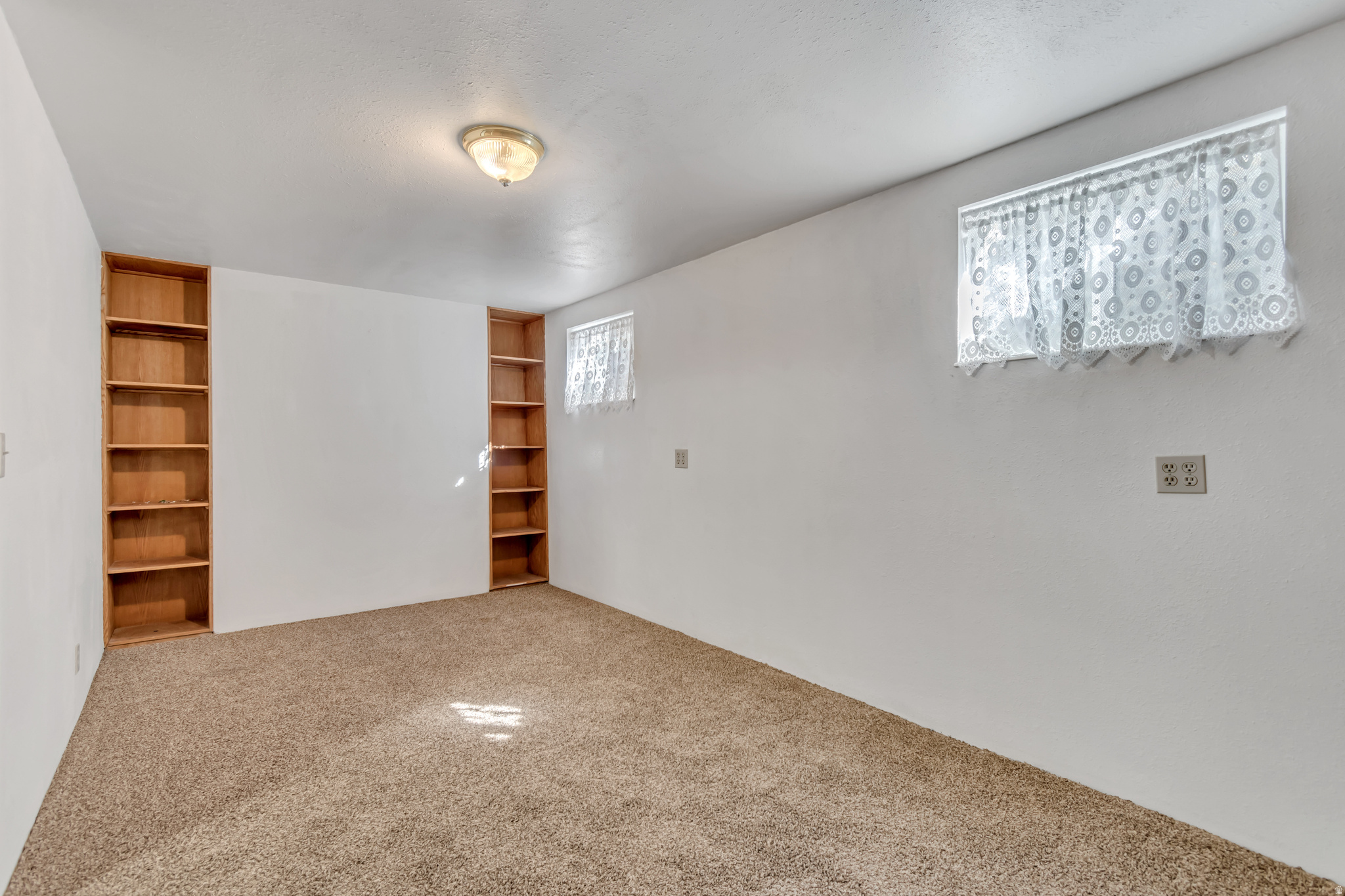 BLUE RIBBON ACRES - Residential