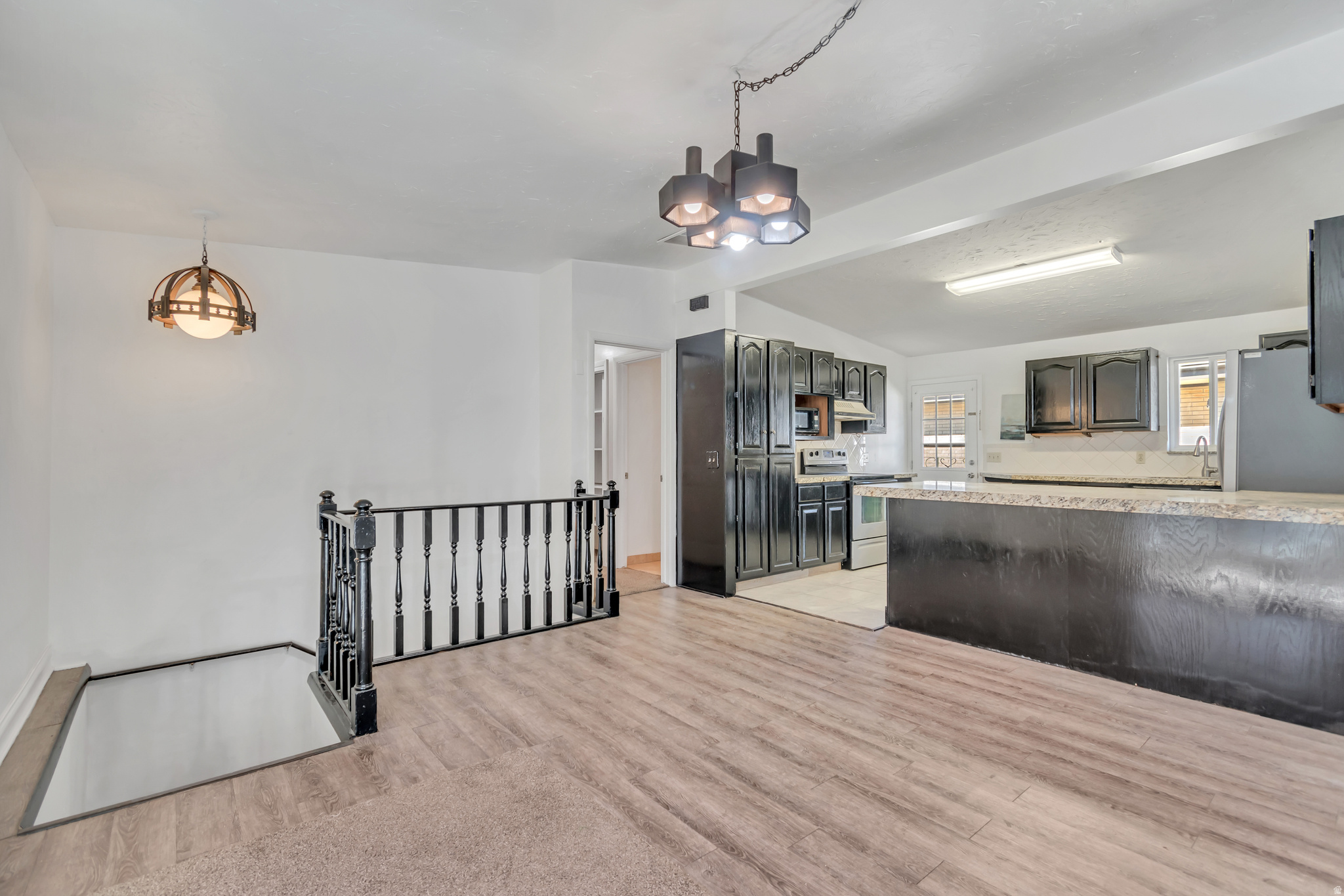 BLUE RIBBON ACRES - Residential