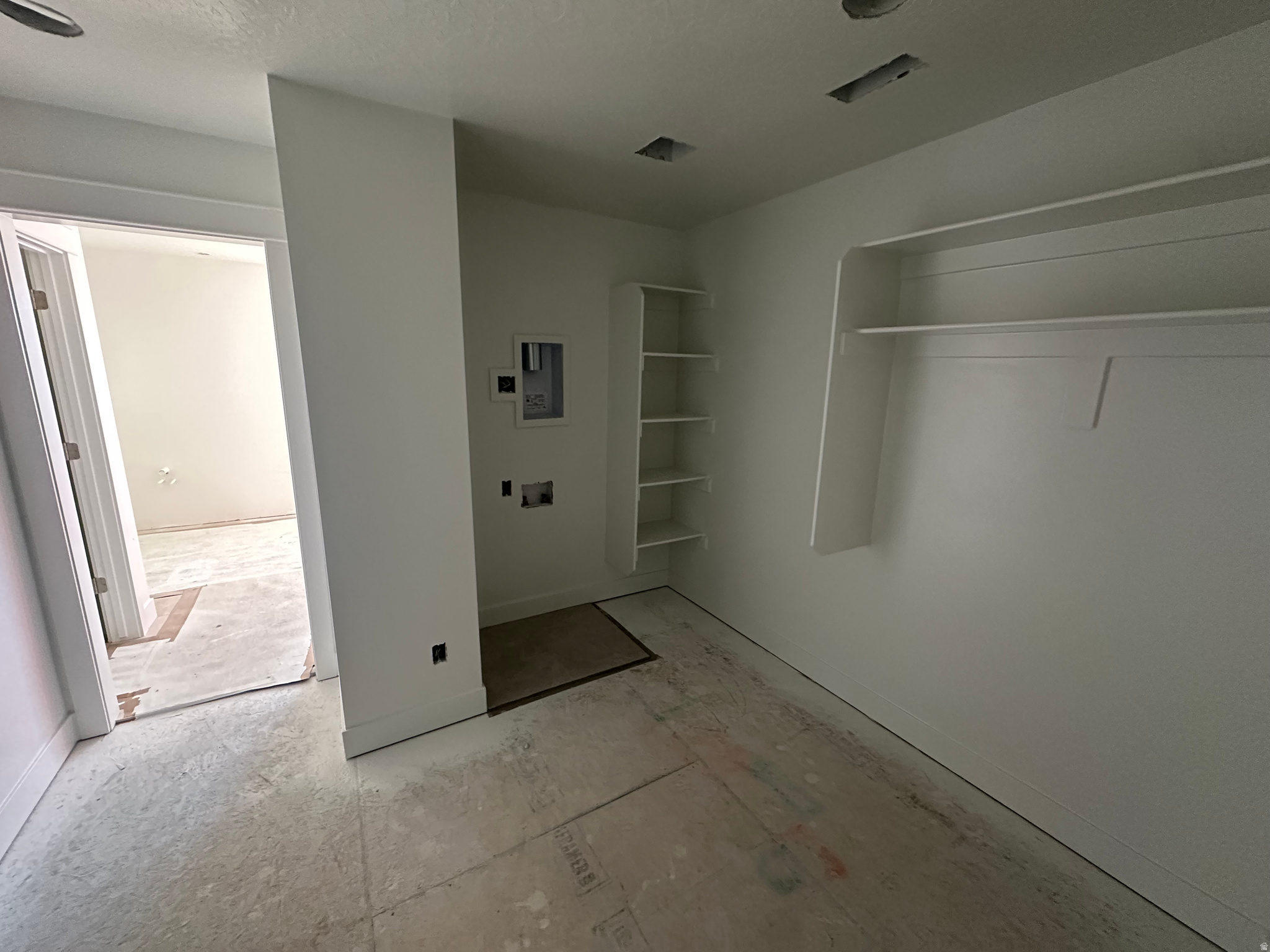 AMBLEVIEW ESTATES - Residential