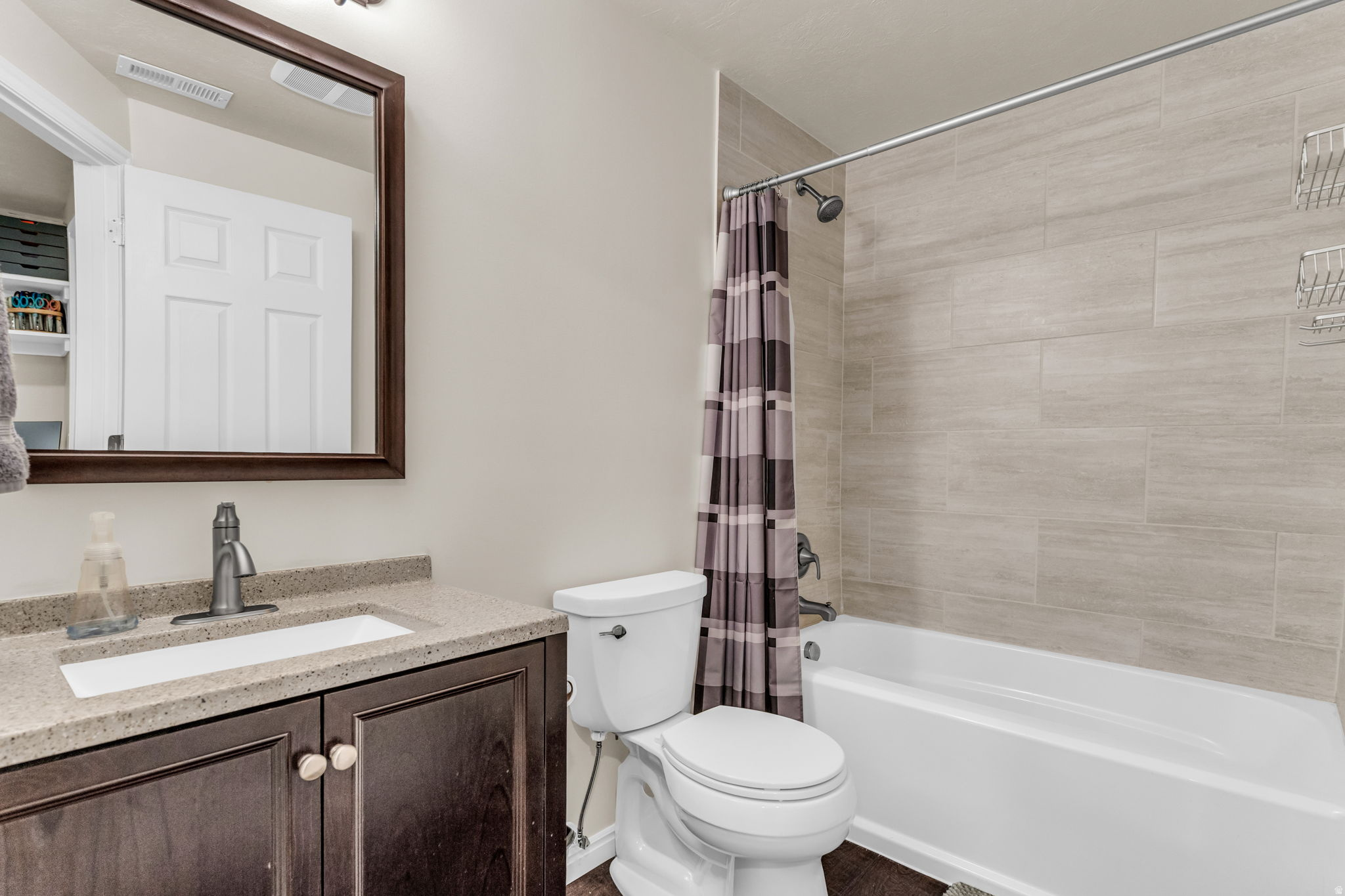 PILGRIMS LANDING - Residential