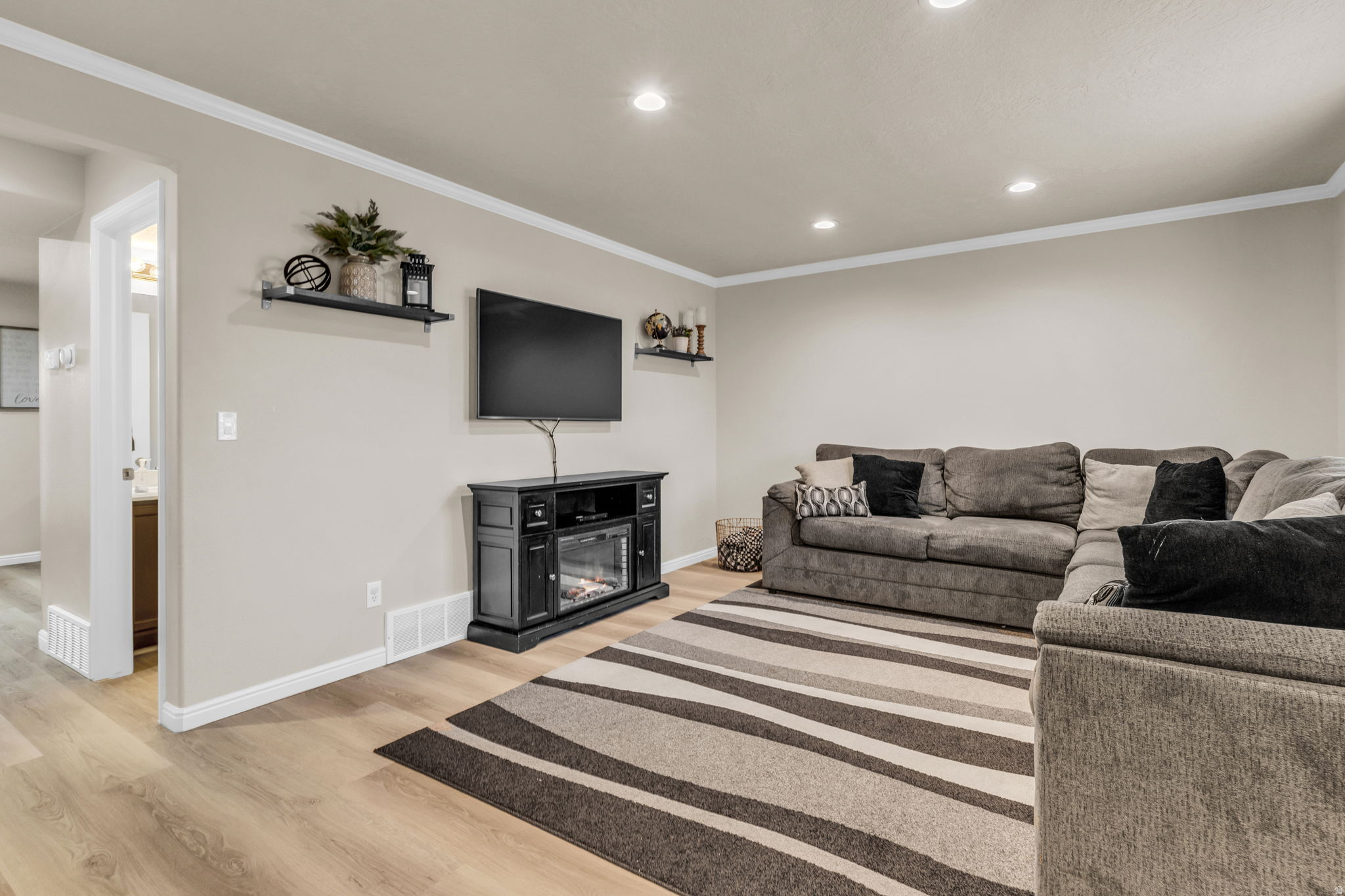 PILGRIMS LANDING - Residential